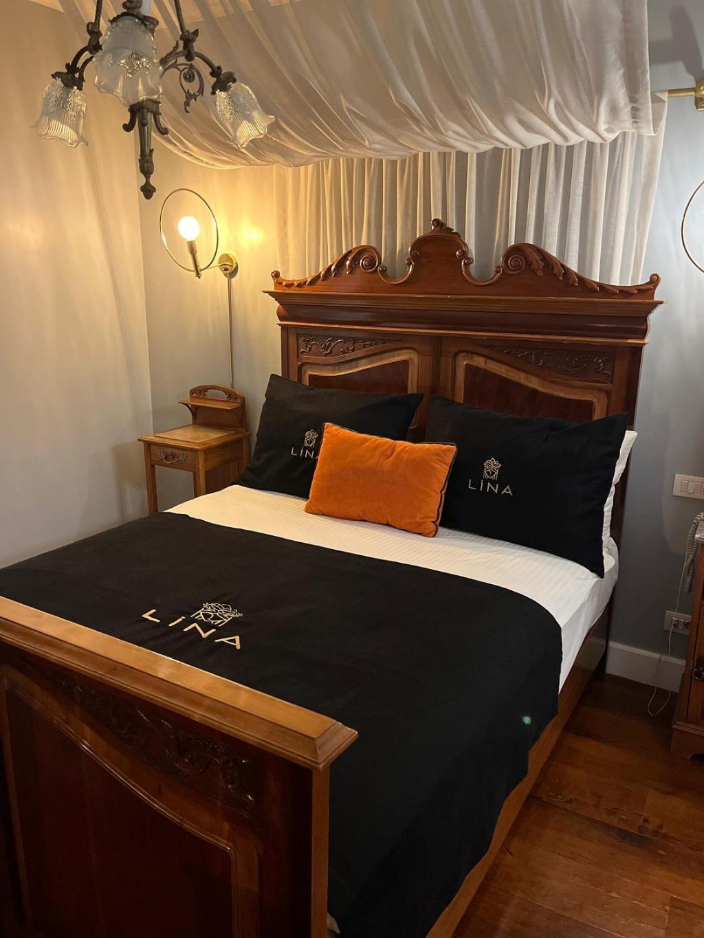 Lina Hotel Taksim Pera former walton hotel Istanbul Bagian luar foto