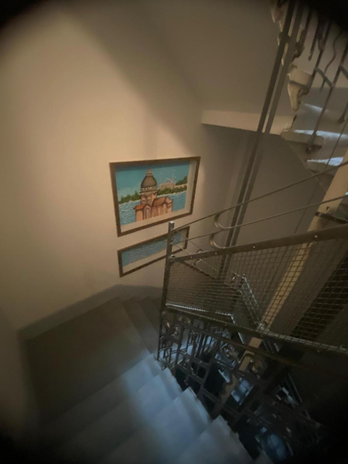 Lina Hotel Taksim Pera former walton hotel Istanbul Bagian luar foto