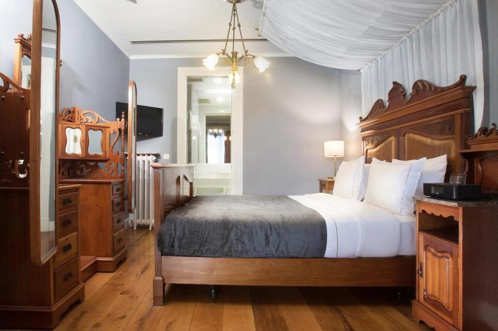 Lina Hotel Taksim Pera former walton hotel Istanbul Bagian luar foto
