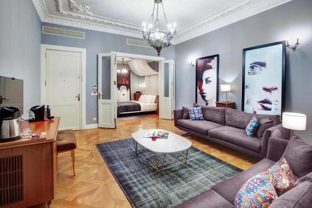 Lina Hotel Taksim Pera former walton hotel Istanbul Bagian luar foto