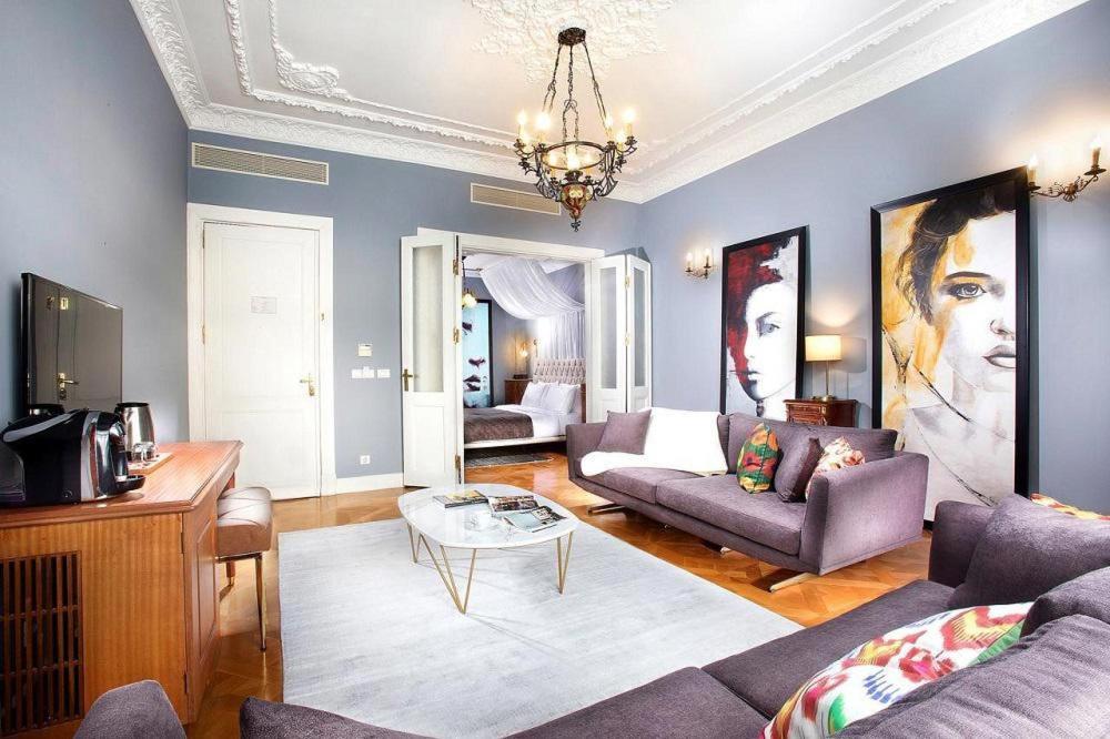 Lina Hotel Taksim Pera former walton hotel Istanbul Bagian luar foto